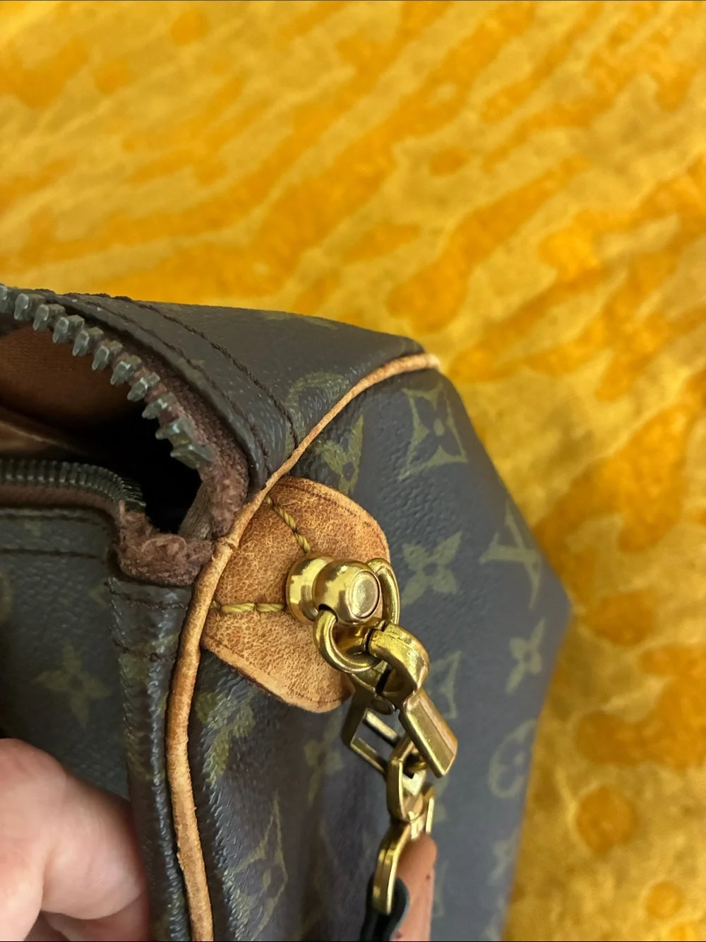 ✨ Vintage 1984 Louis Vuitton Monogram Speedy 30 ✨